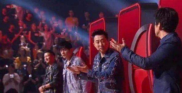 74岁老爷子参加中国好声音，四位导师不敢转身，这是为什么？