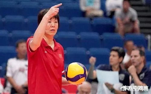 中国女排3:0横扫美国女排,中国女排赢在哪里,你如何评价中国女排球员的表现?