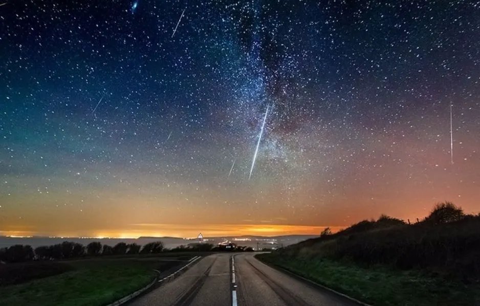 9月可观火星伴月流星雨,今年还能观赏到哪些精彩天象呢?