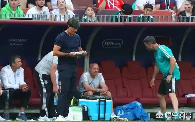 世界杯德国队首场输墨西哥，是不是主教练勒夫的责任最大？
