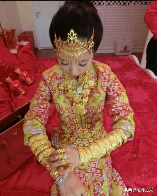 据说福建娶妻礼金最高，嫁女嫁妆也最多。分享一下你们当地的礼金和嫁妆可以吗？