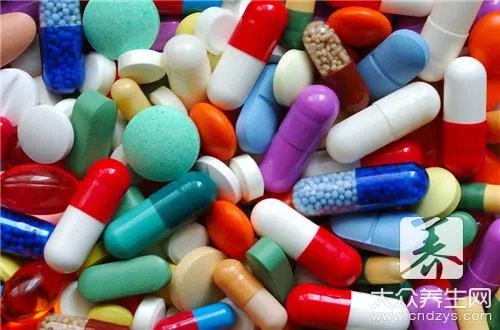 安宫牛黄丸饭前吃还是饭后吃