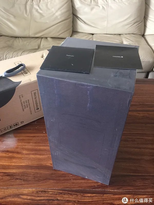 mars by crazybaby 磁悬浮蓝牙音箱