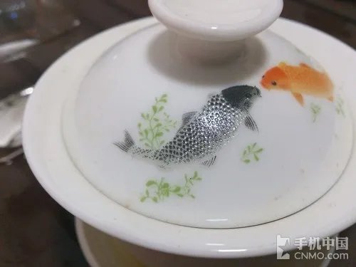 HD屏骁龙S4双核旗舰机 索尼LT25c评测