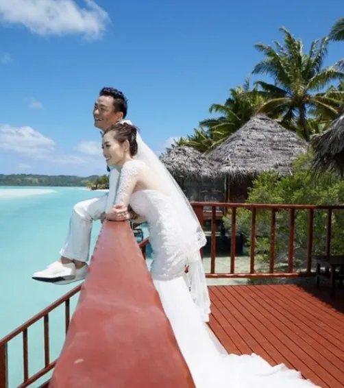 马蓉微博为什么叫金耳朵兔子?