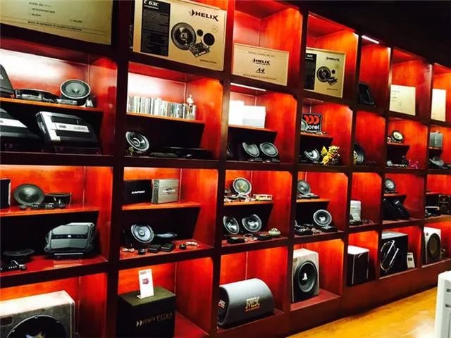 济南的奔驰汽车音响改装去哪里好？