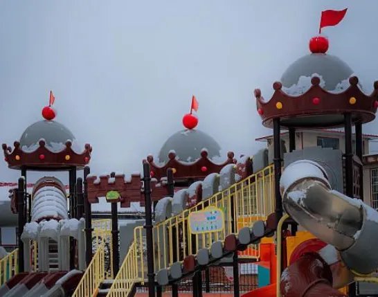 烟台一幼儿园“教工剪破多名儿童上颚”，究竟是怎么一回事？