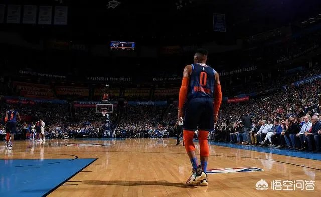 威少低迷表现16投2中，仅得7分，下一场自动禁赛，杜兰特不打，威少没有兴致了吗？