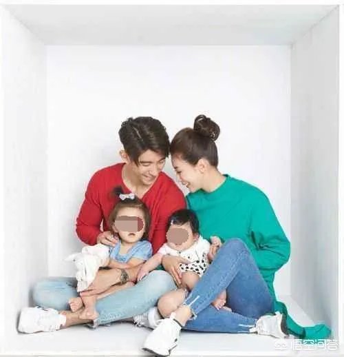 贾静雯生下第三个女儿为什么不炫娃？