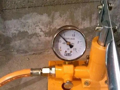 给水管道试验压力是多少