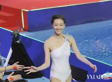 弦子跳水凸点照片曝光网友直呼尺度过大