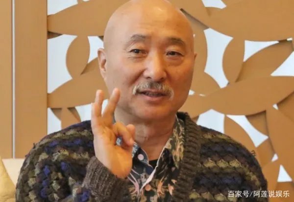 那个与陈佩斯搭档表演大变活人的梅婷，如今27年过去了，现如今过得怎样？