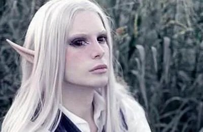 男子整容成精灵 你身边是否有整容的朋友？你对整容怎么看？