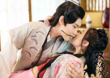 《双世宠妃2》跟第一部有什么不同 第二部不同方面在什么地方