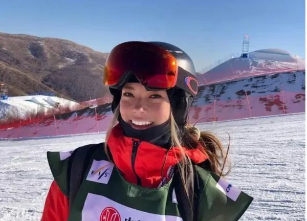 谷爱凌称要吃涮羊肉庆祝夺金，她在滑雪上还有什么追求？