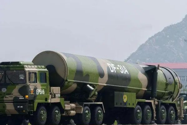 中国的战略核导弹分为几种发射方式，又有几种型号