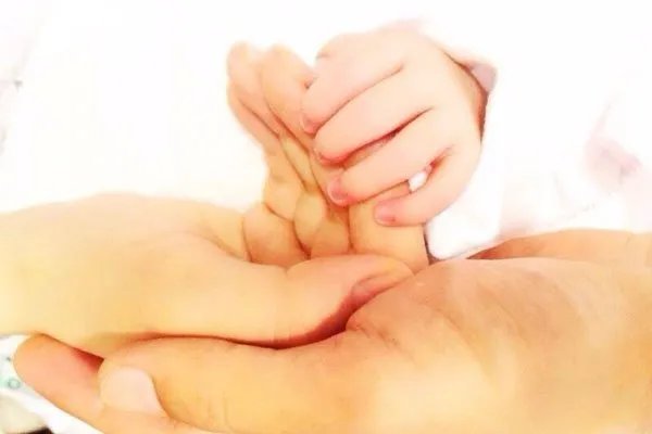 小糯米是杨幂养的小鬼？ 活蹦乱笑的小朋友绝不是小鬼