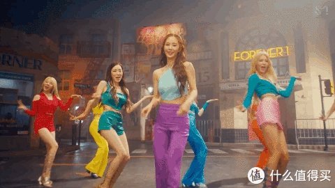 爷青回！少女时代15周年完整体回归，平均年龄32岁的姐姐们穿水手服也太可了吧！