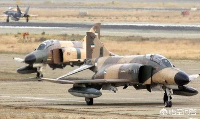 突发：伊朗一架战机在波斯湾水域坠毁，是被美国击落的吗？