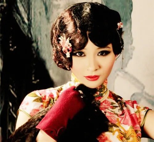 旗袍新娘发型风格有哪些 新娘旗袍与什么发型搭配