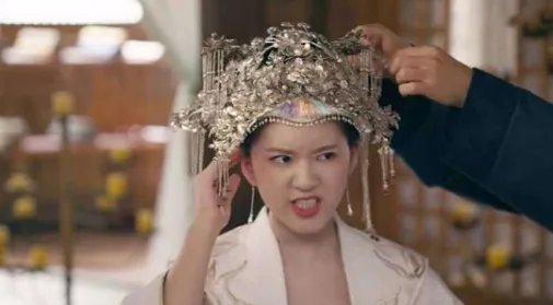 《传闻中的陈芊芊》播放率怎么样?更新4集,播放超2亿次