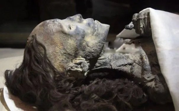 怀孕古尸产活女婴事件是否真实 特灵娜的婴儿图片能活72小时