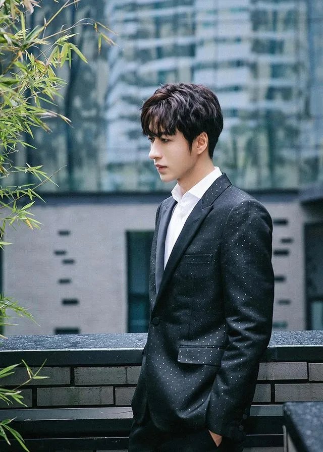 演员范晓东有人了解吗？