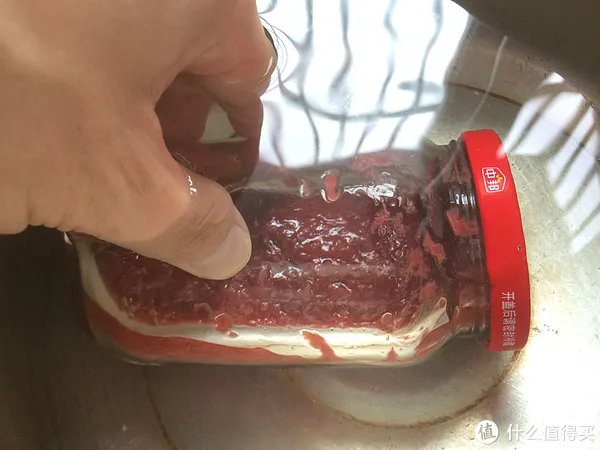 记一大锅草莓酱的粗犷制作与长久储藏