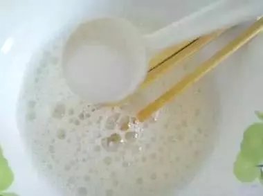 【生活妙招】电饭锅做蛋糕原来如此简单！保存好，别丢了！