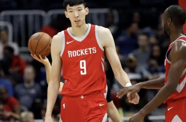 周琦入选本届亚洲杯最佳阵容，你对该球员有何评价？