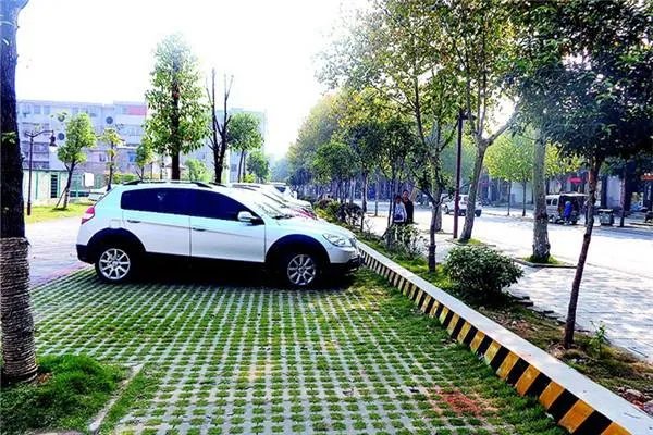 住宅停车位配比规范是多少