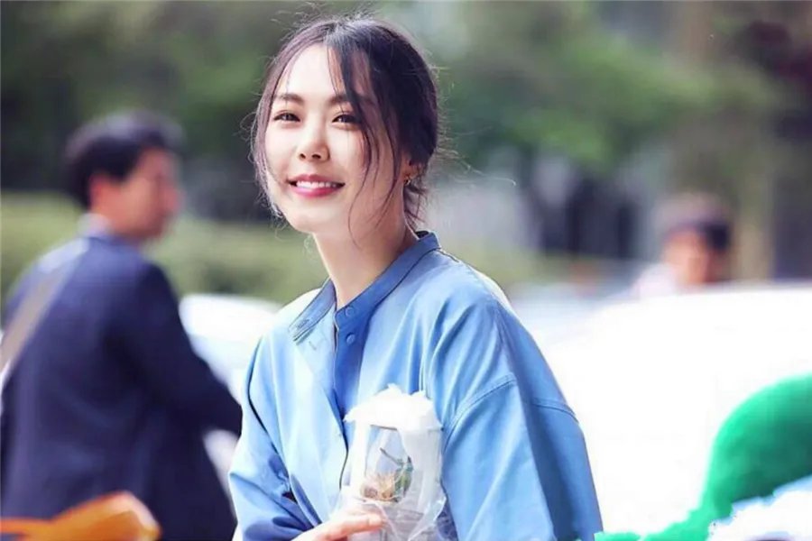 金敏喜个人魅力挡不住