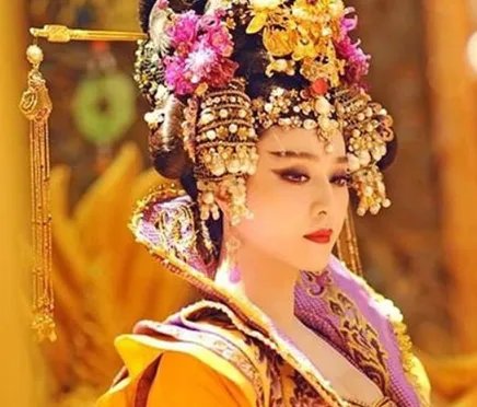 武则天选男宠的标准是什么 他们为什么会心甘情愿为她做事