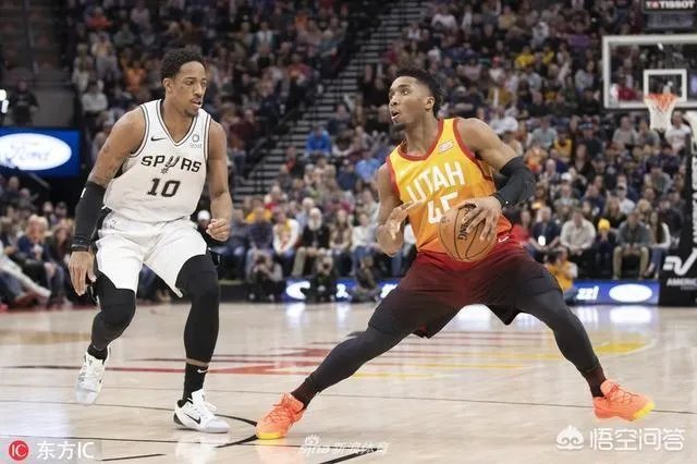 爵士125：105大胜马刺，送给对手四连败，德罗赞25分独木难支，你怎么看？