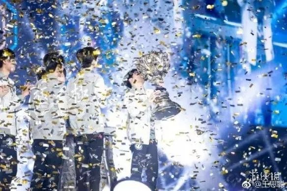 王思聪开奖了：你没中奖的原因除了性别非女还有这个