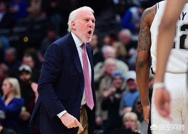 爵士125：105大胜马刺，送给对手四连败，德罗赞25分独木难支，你怎么看？