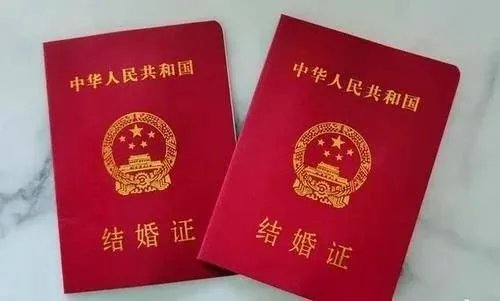 为什么魏晨那么低调，520结婚却热搜第一爆了？