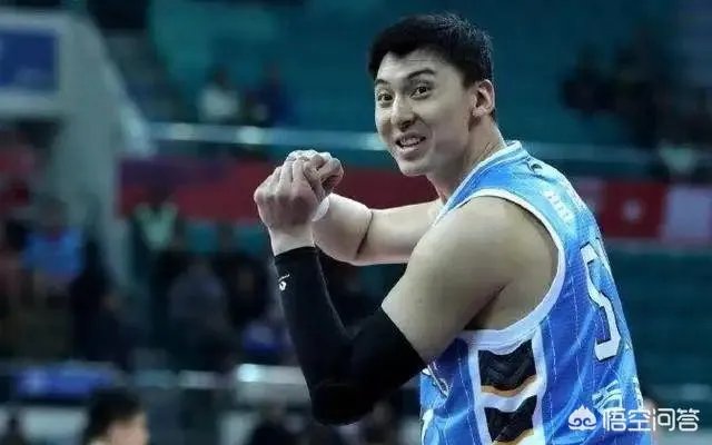 吉喆换癌去世后,首钢队x感人行为公布,高薪跟他续约还承担一切医疗费,你们怎么看?