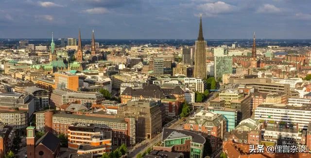 德国常用堡为名