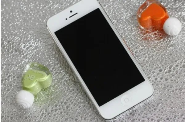 iphone4s的电池能换给iphone5吗