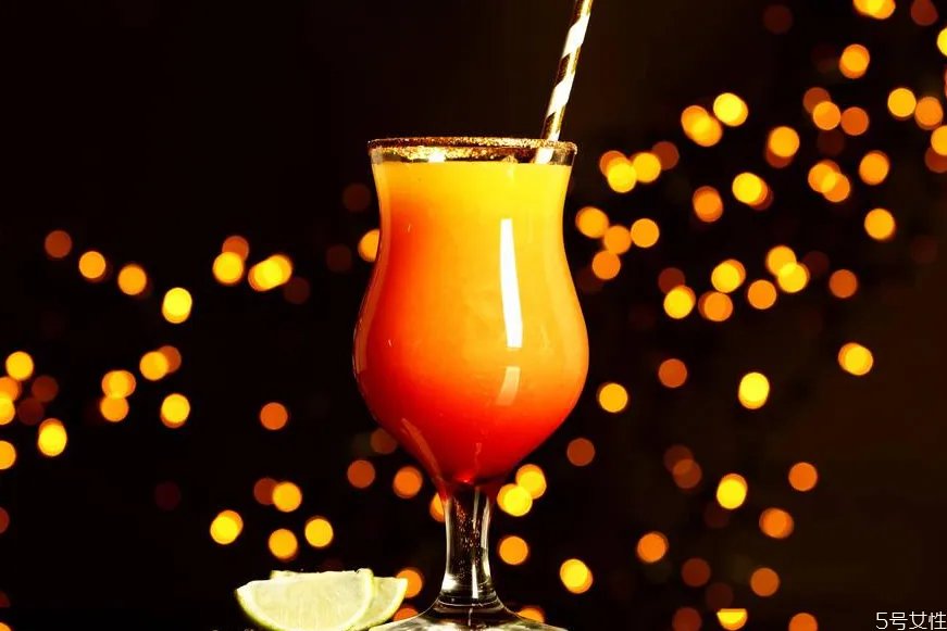 龙舌兰日出配方 龙舌兰日出调制方法