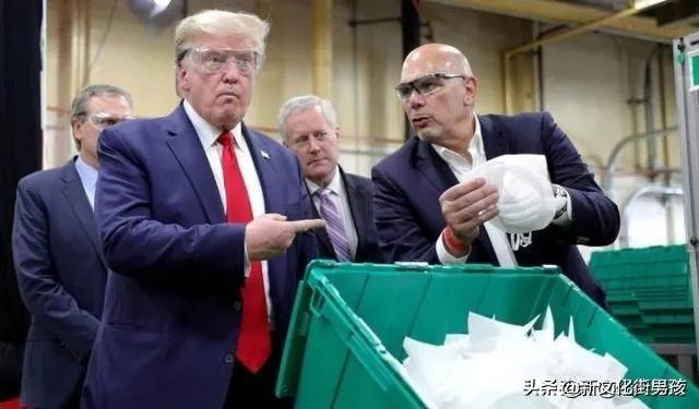 特朗普被新冠病毒感染的话，他会为自己注射消毒液吗？