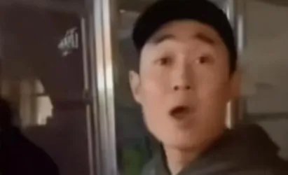 关于店主辱骂顾客2000块东西都买不起一事，你有何看法？