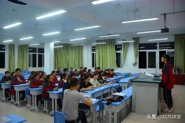 清北博士当中学老师会比师范生强吗