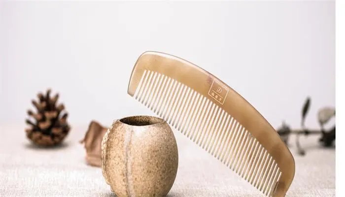 送梳子的含义 送梳子的含义是什么