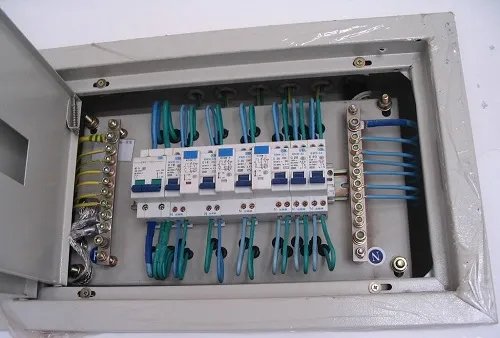 配电箱地线怎么接