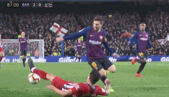 巴萨2-0马竞,梅西1V3轻松破门,再神勇的门将也阻挡不了“较上劲”的梅西,你怎么看?