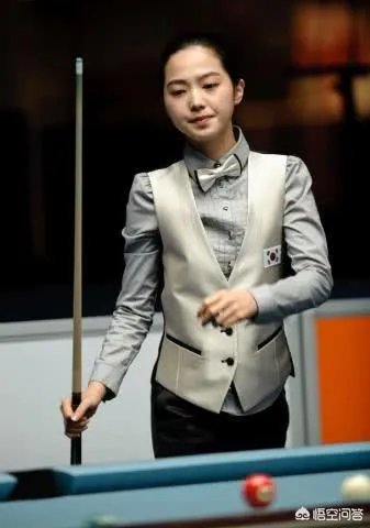 台球女神潘晓婷和车侑蓝,颜值都很高,两位女神谁更漂亮?