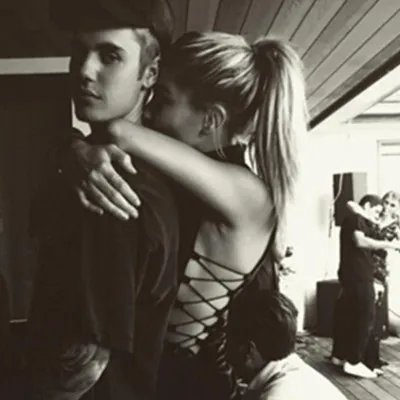 贾斯汀比伯的女朋友图片出炉   曝其再加新女友