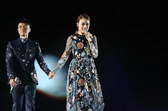 我是歌手容祖儿名次大曝光  昔日香港天后惨遭垫底